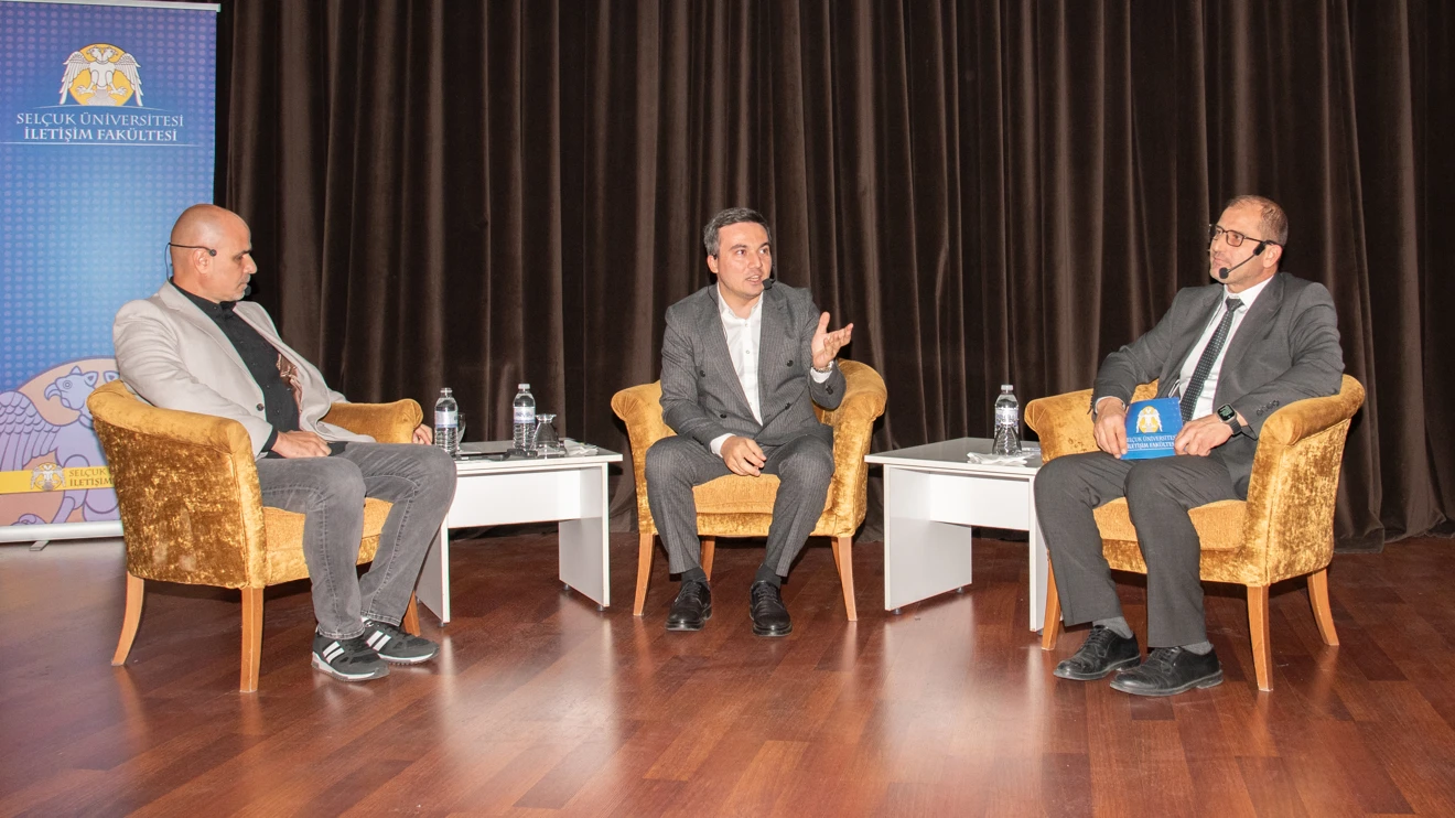 Gazze’deki soykırıma tanıklık eden gazeteciler, öğrencilerle buluştu